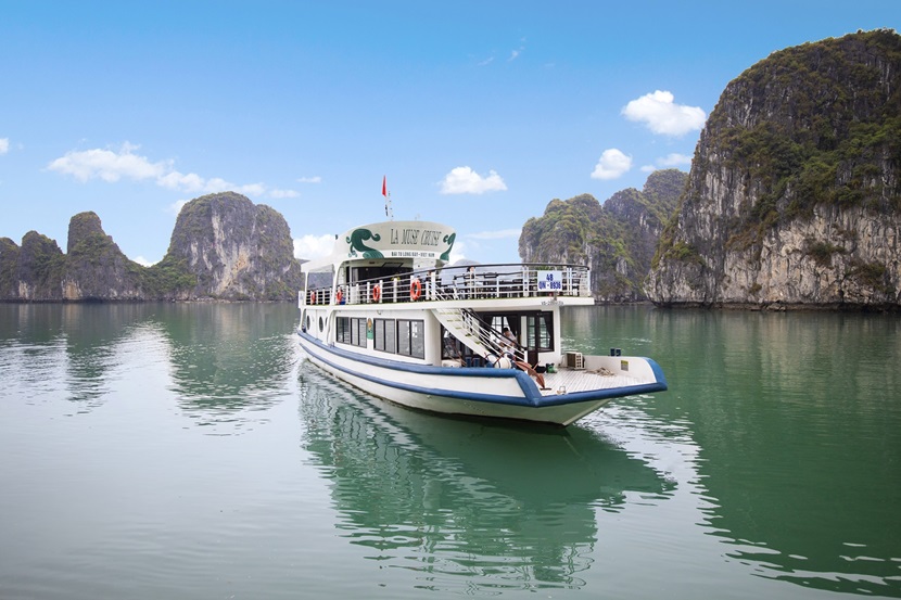 tour thăm vịnh Bái Tử Long 1 ngày - Bai Tu Long Bay 1 day tour